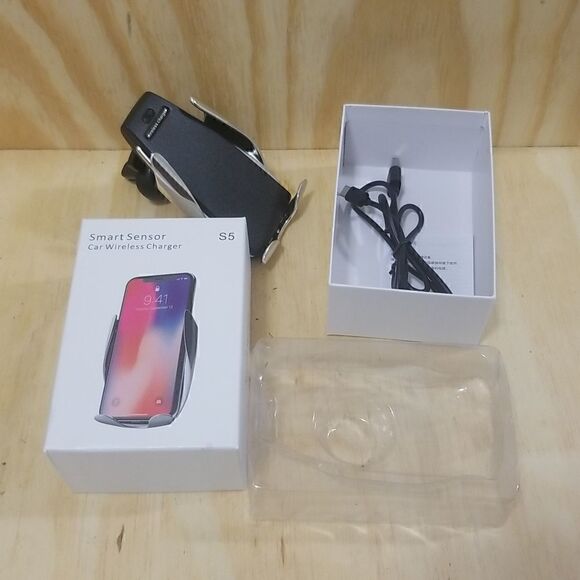 360' Rotating Laser Auto Cell Charger - Picture 5 of 8